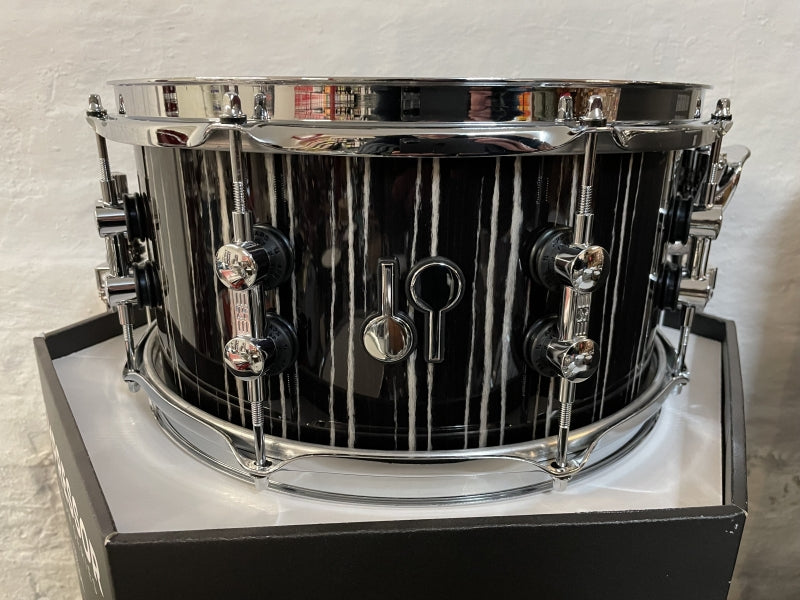 Sonor SQ2 13 x 65 Thin Maple Shell Snare Drum Ebony White Stripes